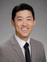 This is a headshot picture of Joshua Liao.